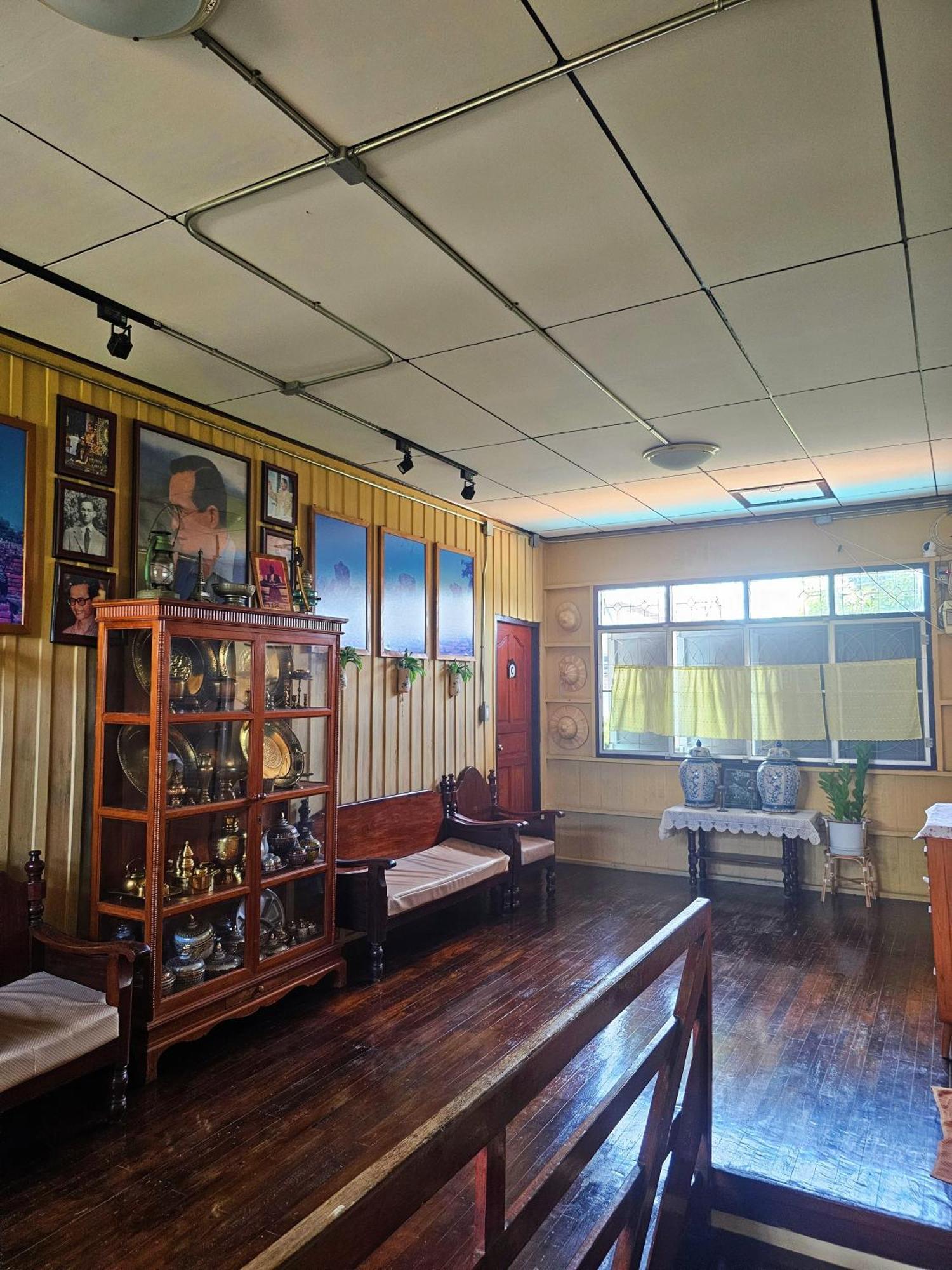 Banchan Hostel Phra Nakhon Si Ayutthaya Exterior photo